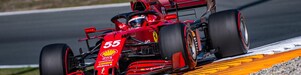 Kimi Raikkonen, piloto de Fórmula 1 del equipo Ferrari, corriendo con su auto Ferrari SF15-T